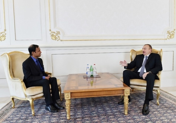 President Ilham Aliyev receives credentials of new Sri Lankan ambassador